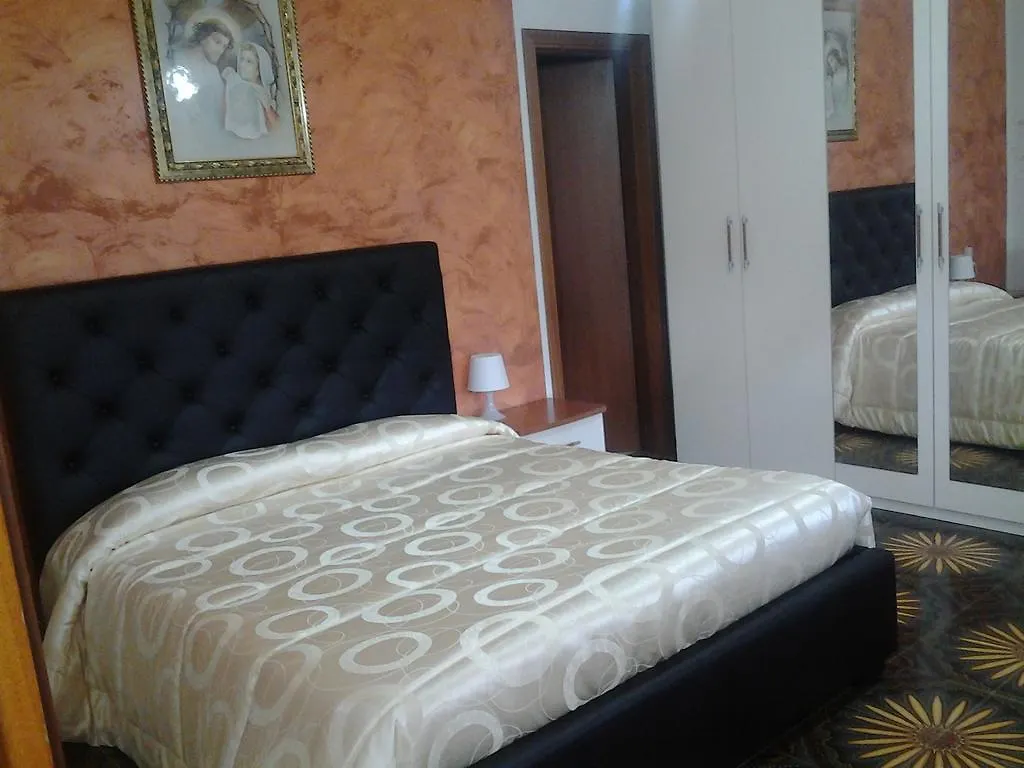 B&B Da Pietro Calascibetta 0*,  Italy