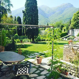 Casa Lumaca Couette-café Tremezzo
